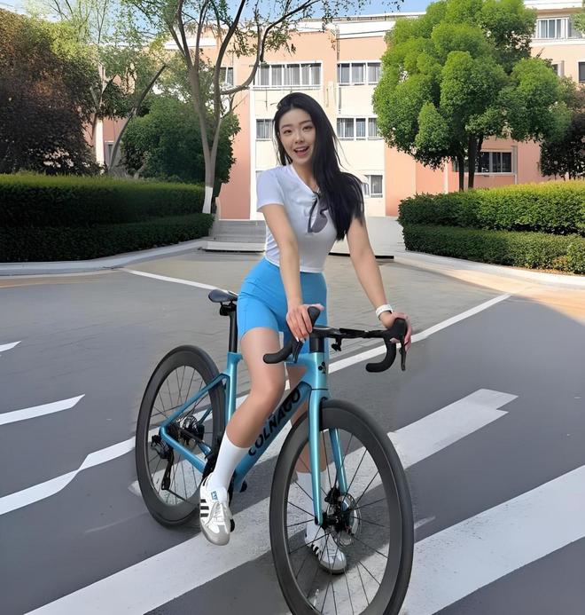 M6米乐：单车产业报告：崔克自行车怎么样属于什么档次闪电跟捷安特怎么选(图5)