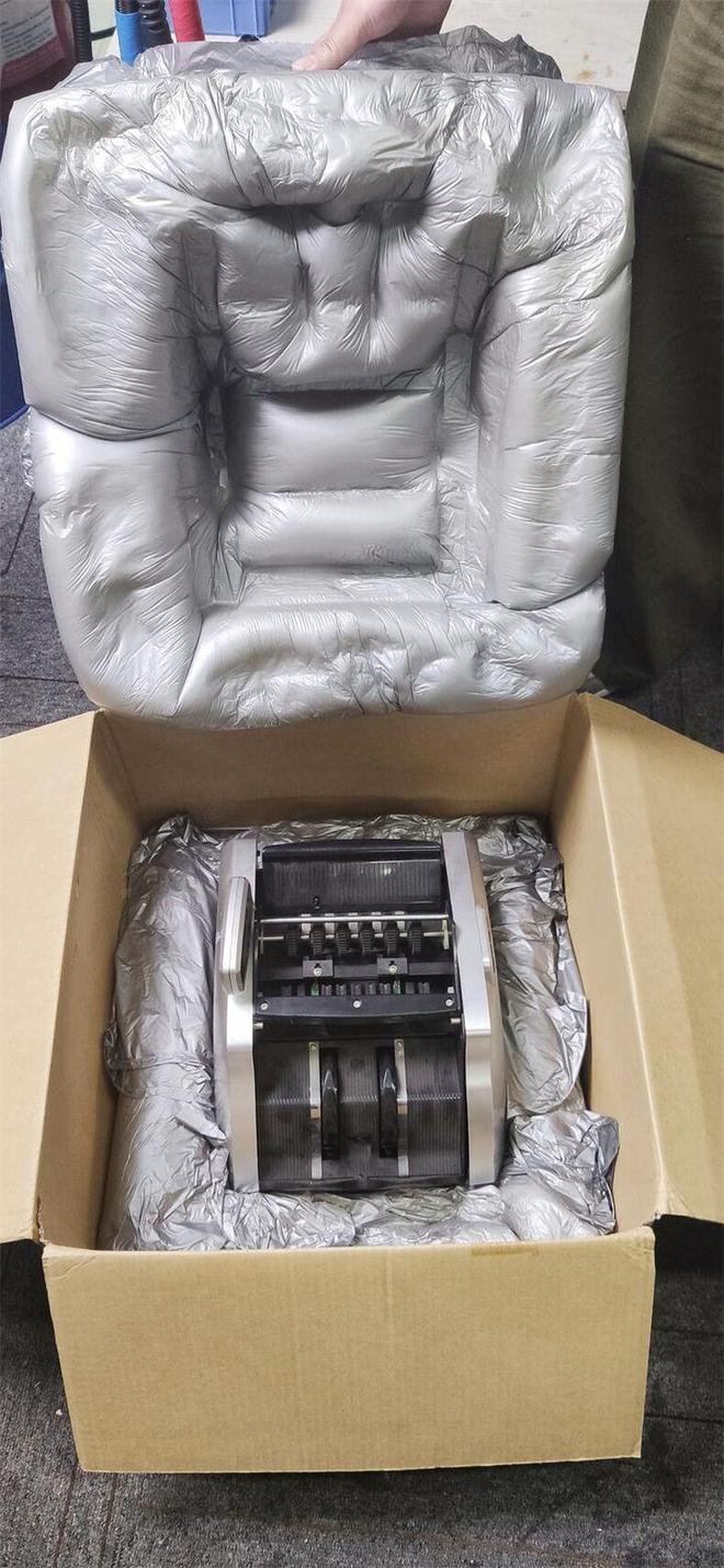 聚氨酯发泡打包产品快递运输的优势(图1)