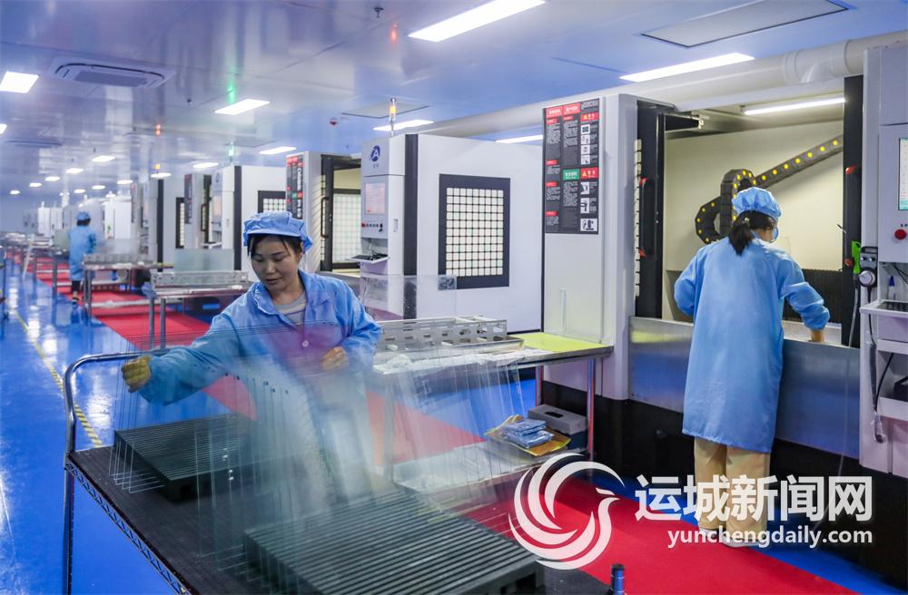 M6米乐：运城经济技术开发区：奋力当好打造产业转移优先承接门户主力军(图12)